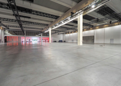 Location Iconica loft vuoto